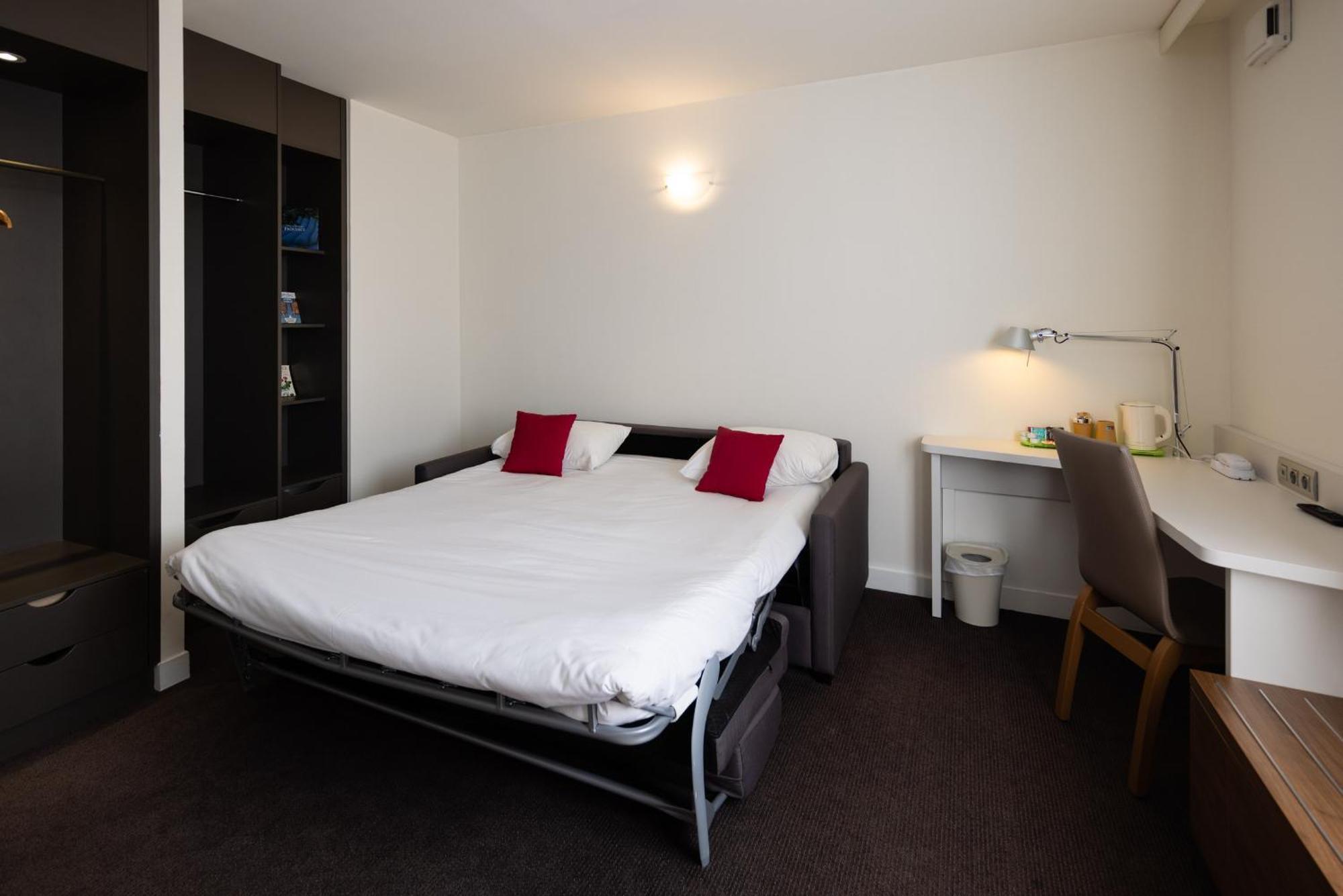 Campanile Limoges Centre - Gare Hotell Exteriör bild